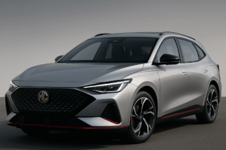 MG SH Hybrid side profile – expected 2025 launch in Pakistan